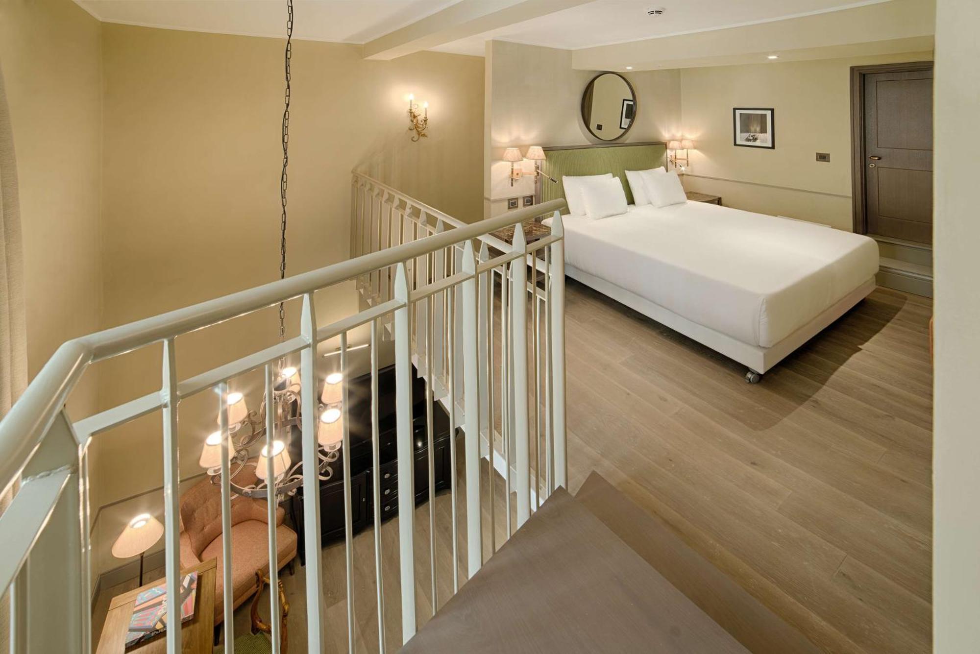 Tivoli Palazzo Gaddi Firenze Hotel Экстерьер фото A suite at the hotel